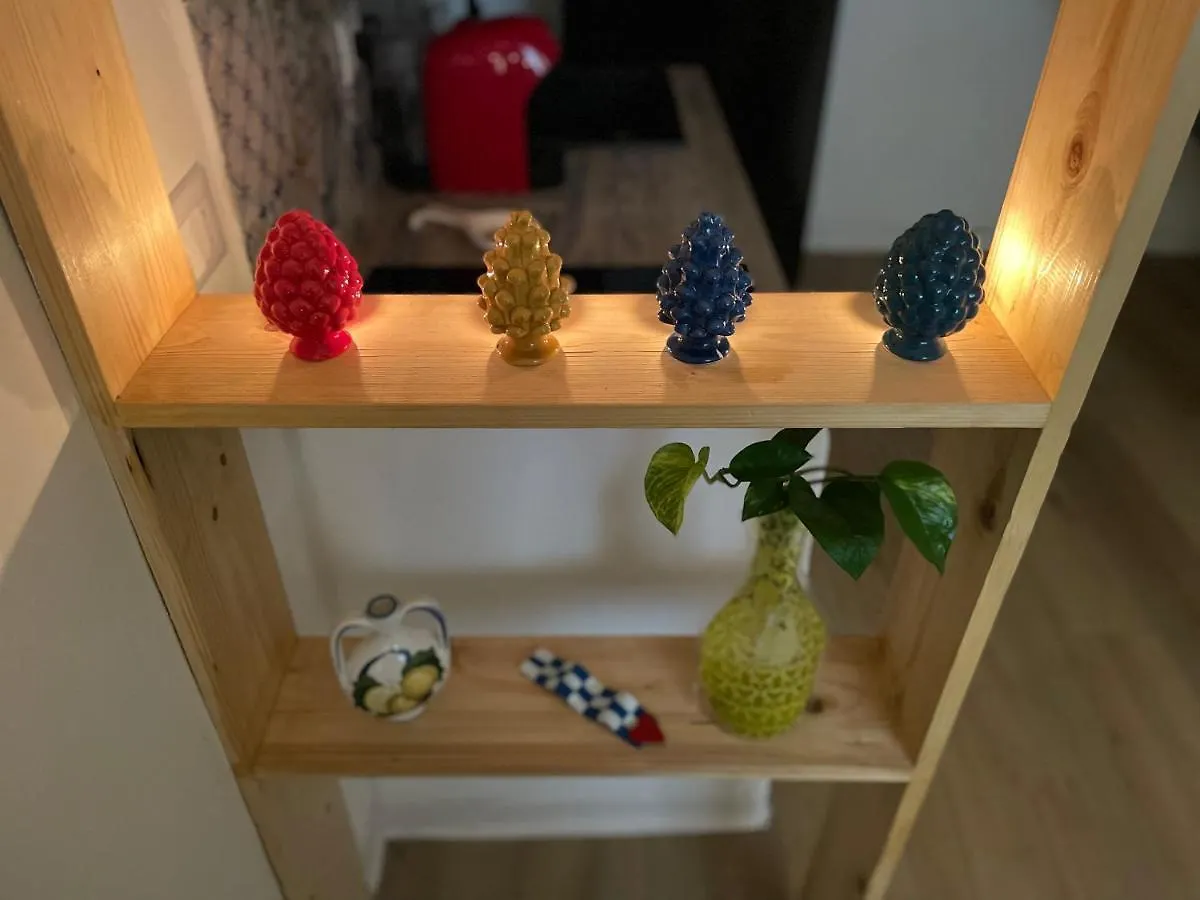 アパート Rosalia Loft, Nel Cuore Di Ballaro A Palermoアパートメント