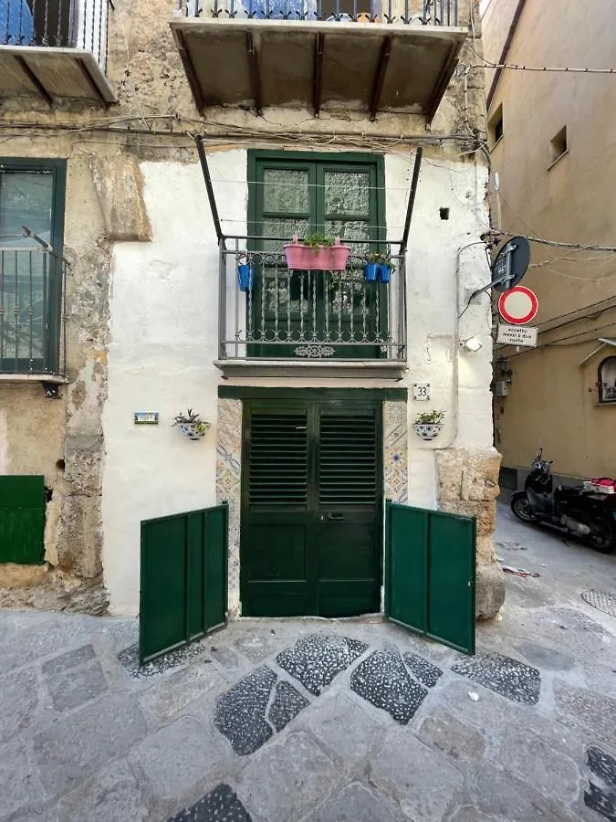 Rosalia Loft, Nel Cuore Di Ballaro A Palermoアパートメント アパート パレルモ